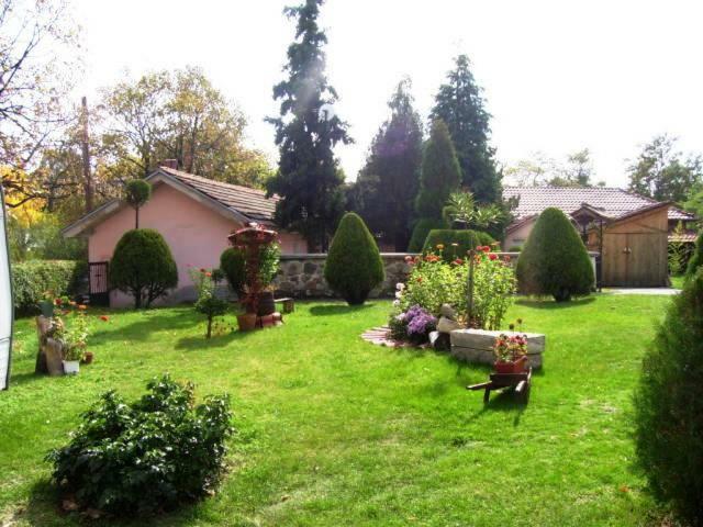 Velkovski Guest House Hisarya Ngoại thất bức ảnh