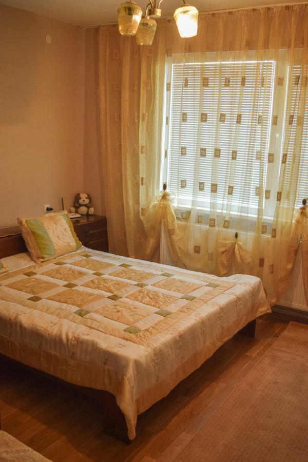 Velkovski Guest House Hisarya Ngoại thất bức ảnh